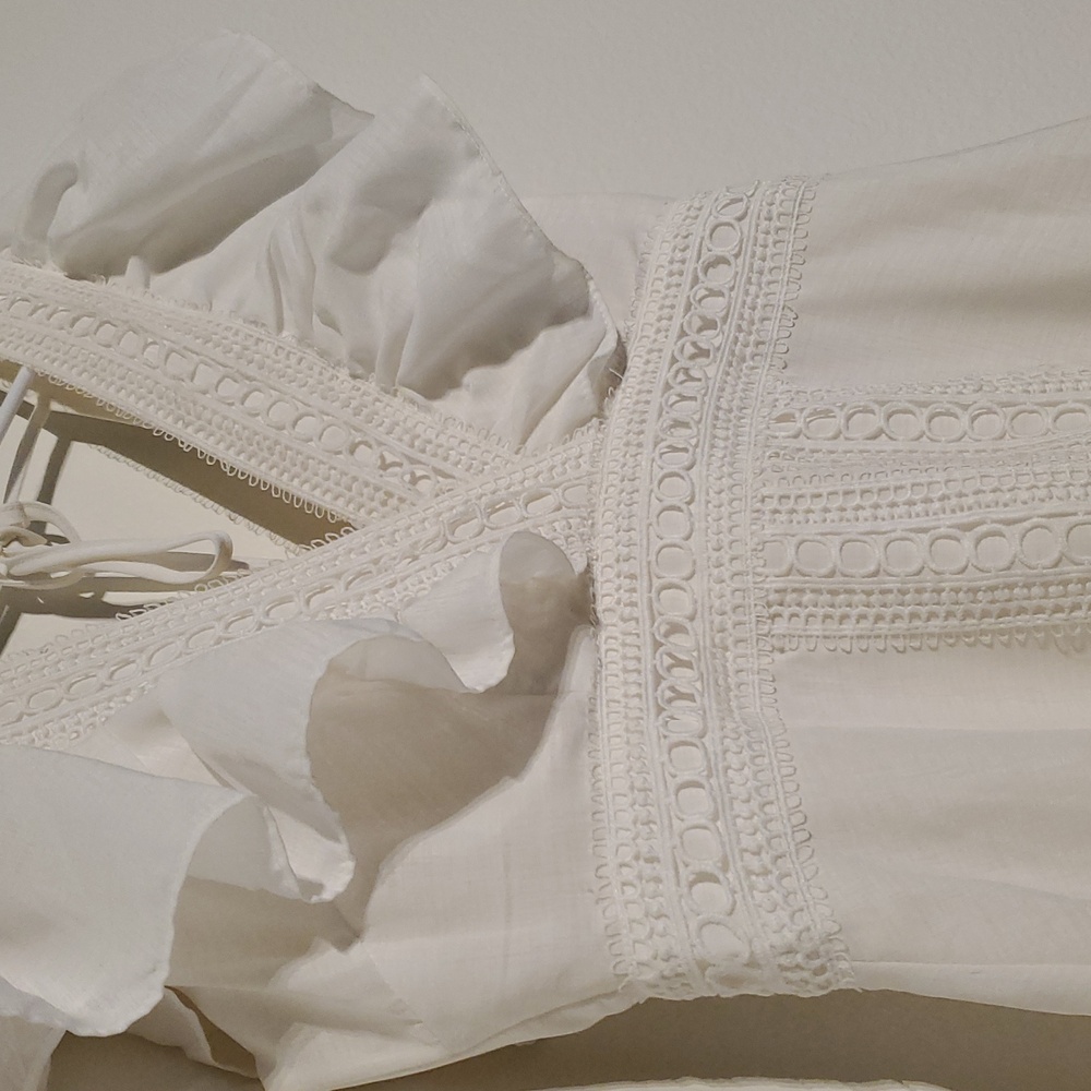 THE CLOTHING COMPANY WHITE DRESS - Picture 3 of 10
